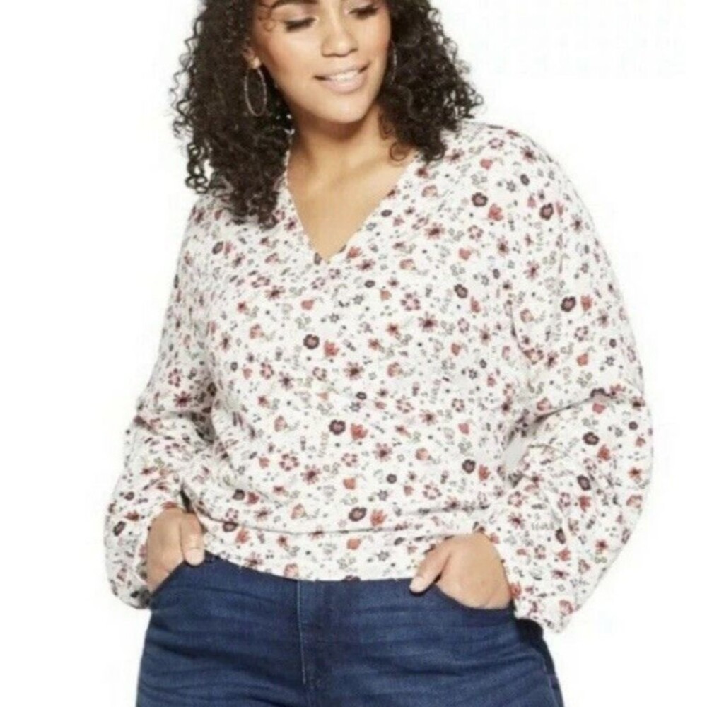 Junk Food Clothing Cream Floral V-Neck Long Sleeve Blouse